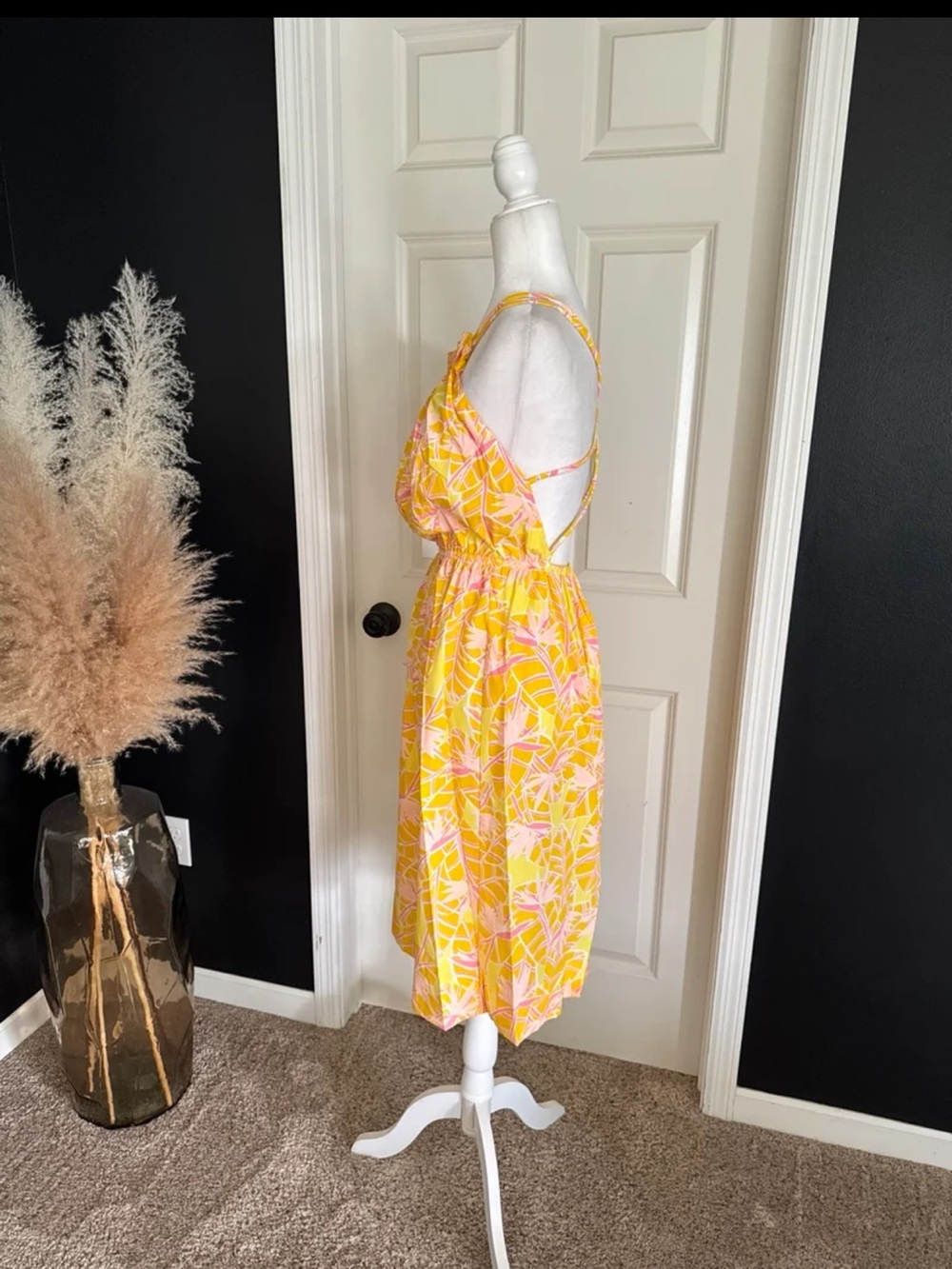 Vintage Lilly Pulitzer “The Lilly” 70’s Vibrant Tropical Print Midi Dress Medium - Picture 4 of 12